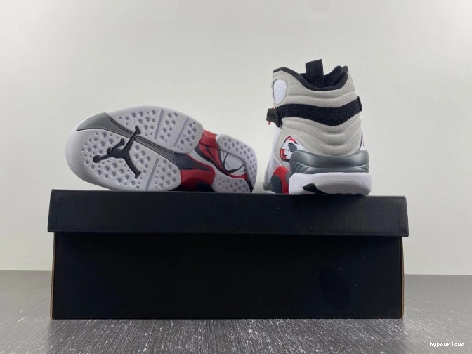 HYPE Bunny Air 8 (2013) Bugs 305381-103 Retro Jordan 0629